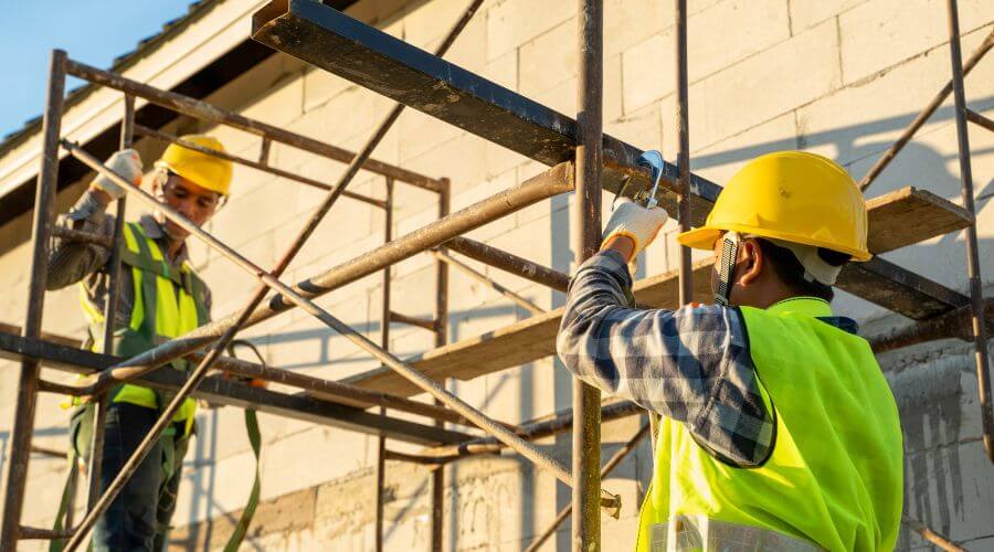 Expert Emergency Roof Repairs services in Kenilworth, IL